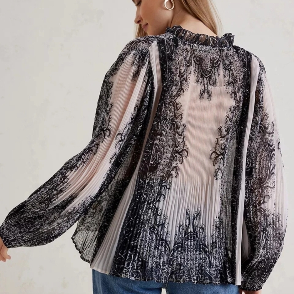 NWT Anthropologie Forever That Girl Sheer Blouson Printed Top - Picture 4 of 11